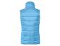 Een lichtblauwe gewatteerde bodywarmer zonder mouwen.