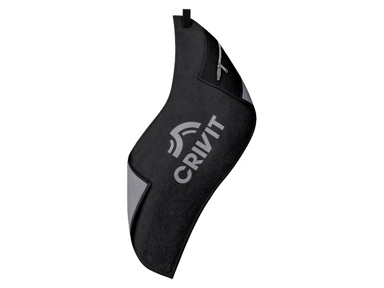 Zwarte sporthanddoek met grijs logo en rits.