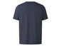 Een donkerblauw T-shirt met korte mouwen.