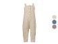 Beige gebreide baby-jumpsuit met knopen, met blauwe en mauve kleurstalen.