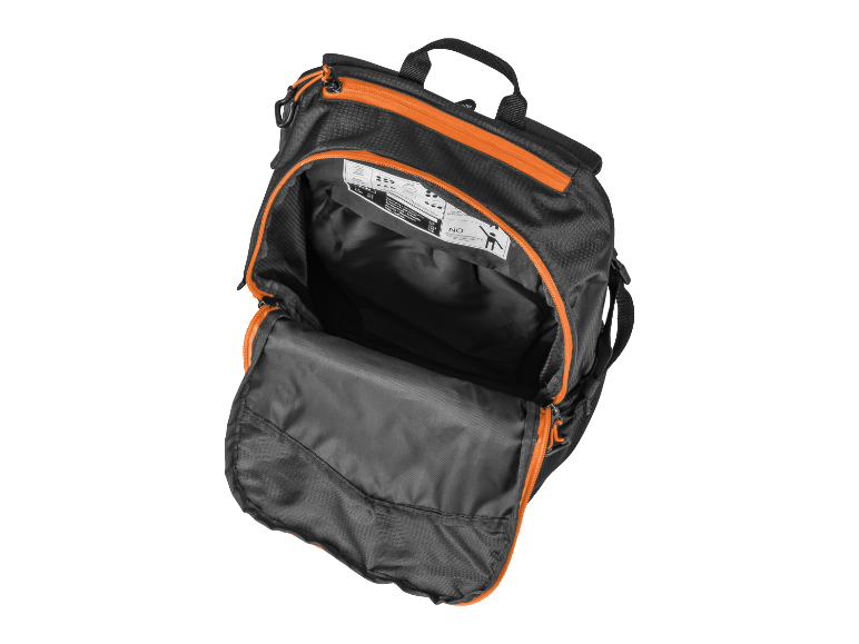 Open zwarte rugzak met oranje details, toont de binnenkant.