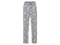 Een paar witte broek met een paisley print.