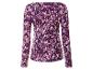 Een paars T-shirt met lange mouwen, met een bloemmotief.