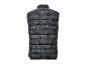 Een zwarte bodywarmer met camouflageprint.