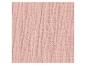 Zachtroze, textuurrijke stof, geschikt voor kleding of accessoires.