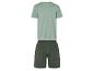 Pyjama set: lichtgroen t-shirt en donkergroene korte broek.