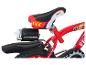 Rode kinderfiets met zwart zadel, bidon en spatbord.