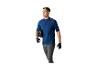 Man in blauw fietsshirt, grijze legging, handschoenen en fietshelm