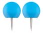Twee blauwe punaises met ronde kop voor prikbord.
