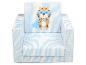 Kinderfauteuil met blauw-wit gestreepte bekleding en een superheld tijgerprint.