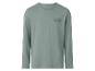 Lichtgroen shirt met lange mouwen met de tekst 'Slowdown Join the Self-Care Club'.