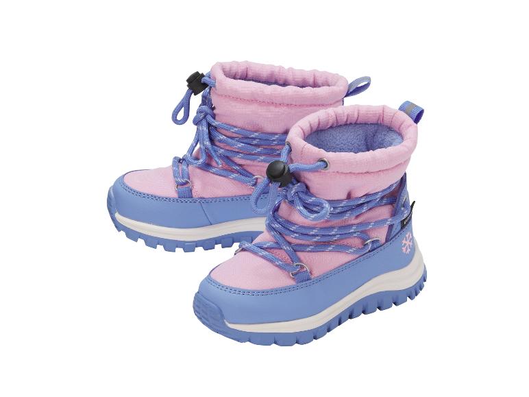 Roze-blauwe kinder sneeuwlaarzen met paarse veters en sneeuwvlokpatroon.