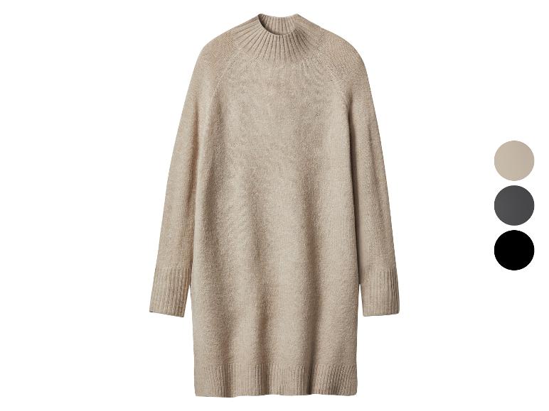 Beige coltrui jurk, verkrijgbaar in drie kleuren.
