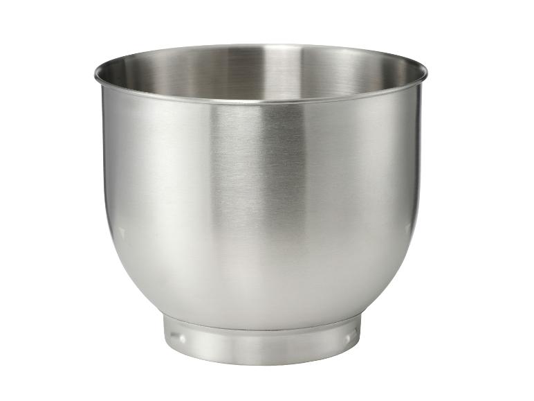 Roestvrijstalen mengkom voor een standmixer, geïsoleerd op een witte achtergrond.