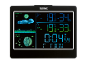Digitaal weerstation met kleurendisplay dat tijd, temperatuur en maanfasen toont.