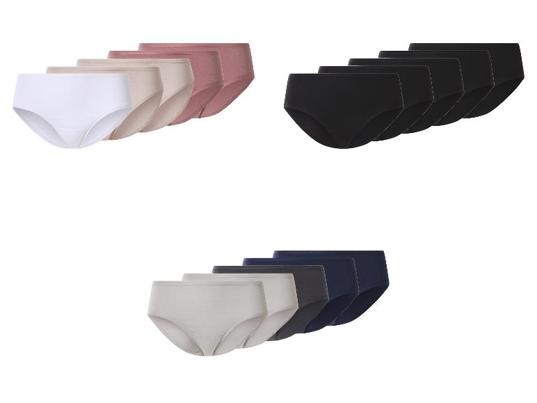 Set van 15 damesonderbroeken in wit, beige, roze, zwart, grijs en marineblauw.