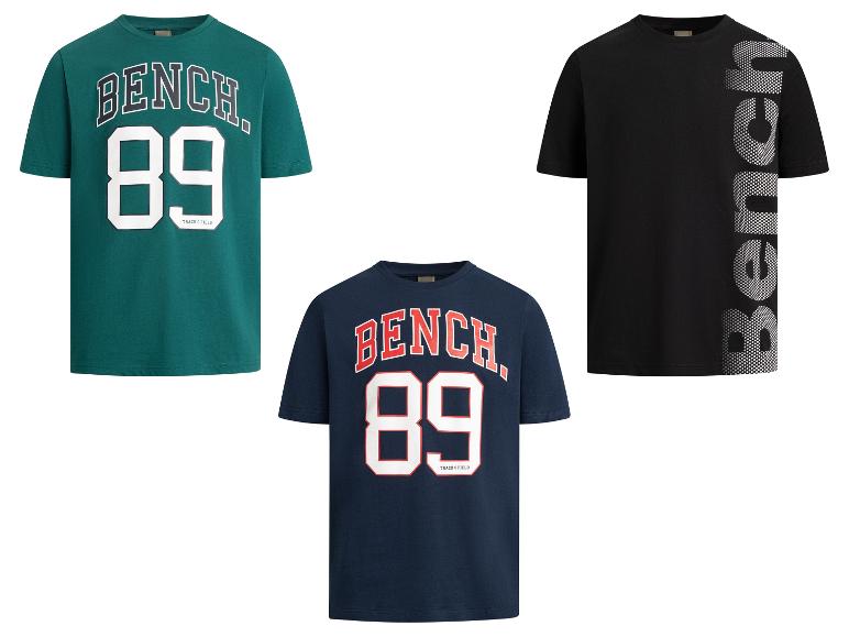 Drie Bench heren T-shirts: groen, marineblauw en zwart, met sportieve prints.