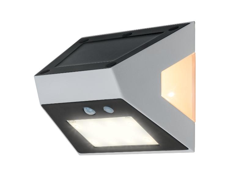 Op zonne-energie werkende buitenwandlamp met bewegingssensor en twee lichtbronnen