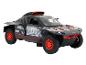 Een grijs Audi e-tron model raceauto met rode accenten.