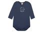 Een blauwe baby romper met lange mouwen van Kanz met een olifant erop.