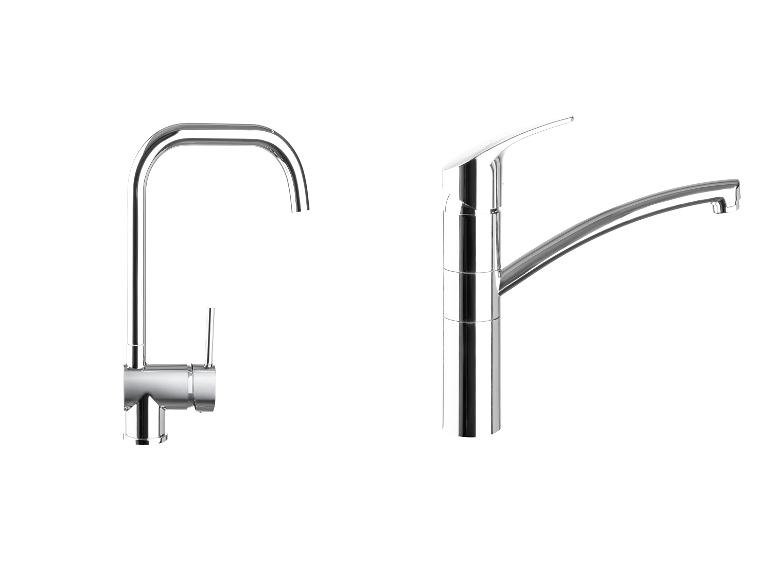 Twee moderne keukenkraan in roestvrij staal.