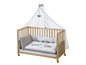 Babybed met muskietennet en olifantenbeddengoed