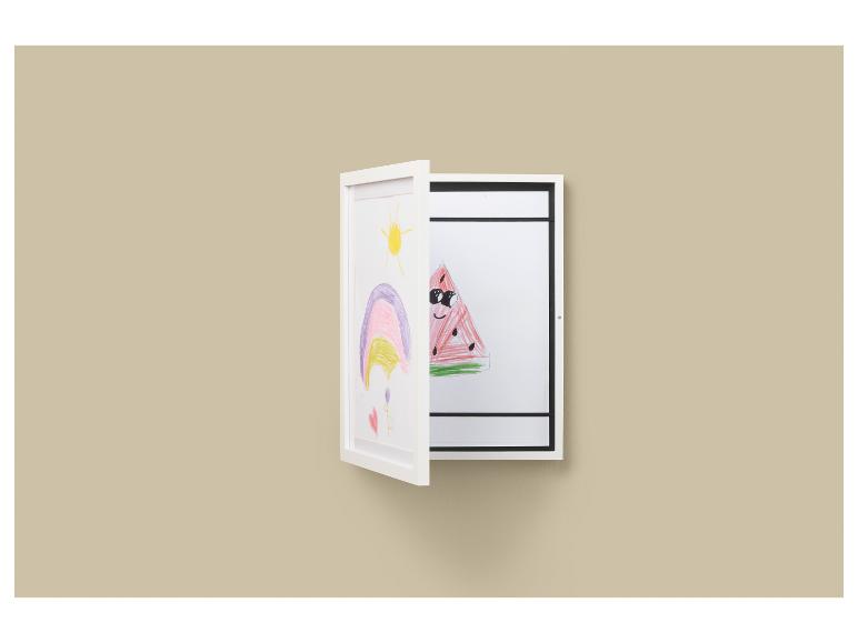 Open witte kinderlijst met regenboog- en watermeloentekeningen