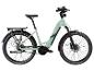 Lichtgroene elektrische fiets met bagagedrager en zwarte banden, voorzien van een riemaandrijving.