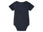 Een donkerblauwe baby romper met korte mouwen.