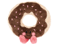Pluche speelgoed in de vorm van een donut met bruine glazuur en roze pootjes.