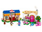 Lego Animal Crossing set met een winkel en een huis.