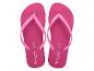 Een paar roze teenslippers met de tekst 'Copacabana by Ipanema' en maten 37 EUR, 4 UK.