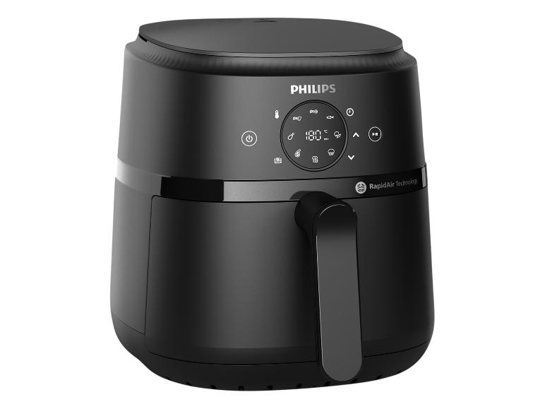 Zwarte airfryer met digitaal display en handvat.