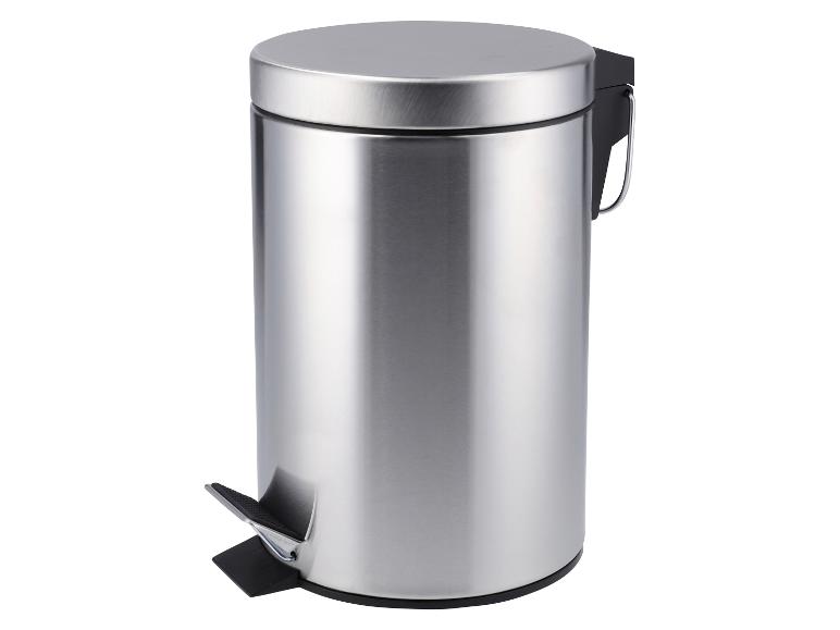 RVS pedaalemmer met een zwart voetpedaal en handvat.