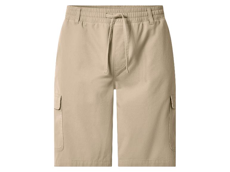 Beige cargoshorts met elastische tailleband en trekkoord.