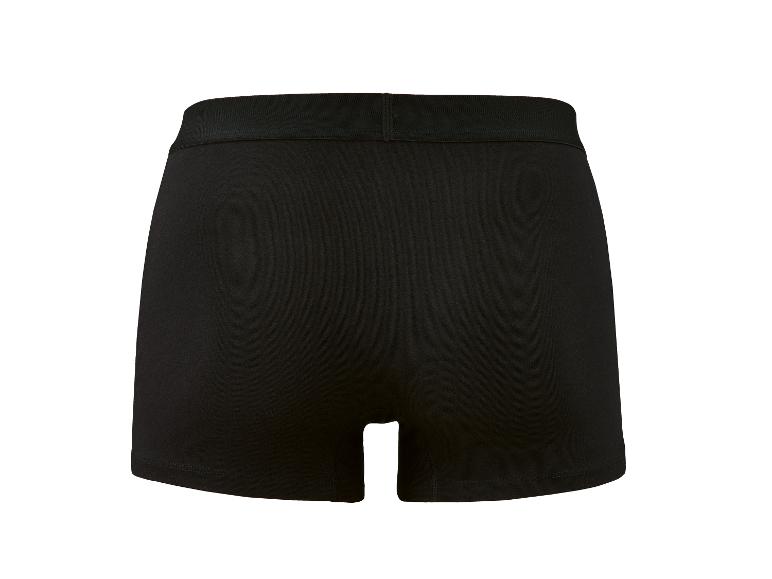 Eenvoudige zwarte boxershort, achteraanzicht.