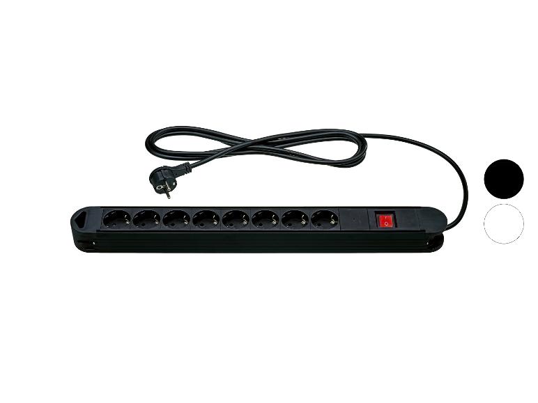 Zwarte stekkerdoos met 8 stopcontacten, schakelaar en kabel