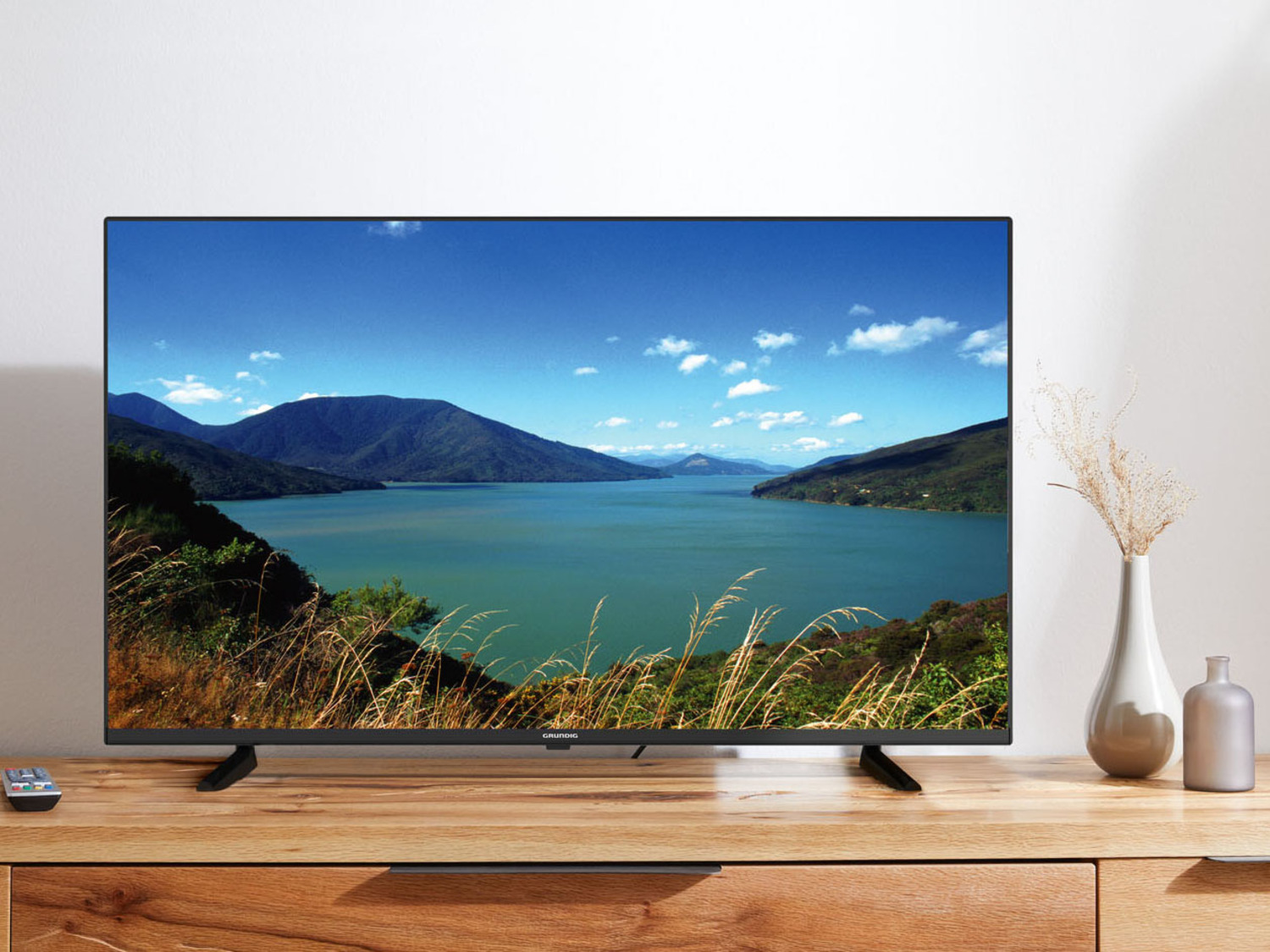 GRUNDIG 50" UHD Smart TV VLX 22 LDLB LIDL