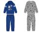 Kinder trainingspak: blauwe hoodie met wasbeerprint en grijze broek met dierenprint.