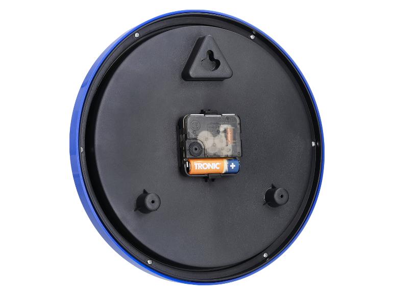 Blauwe wandklok met quartz uurwerk en Tronic batterij.