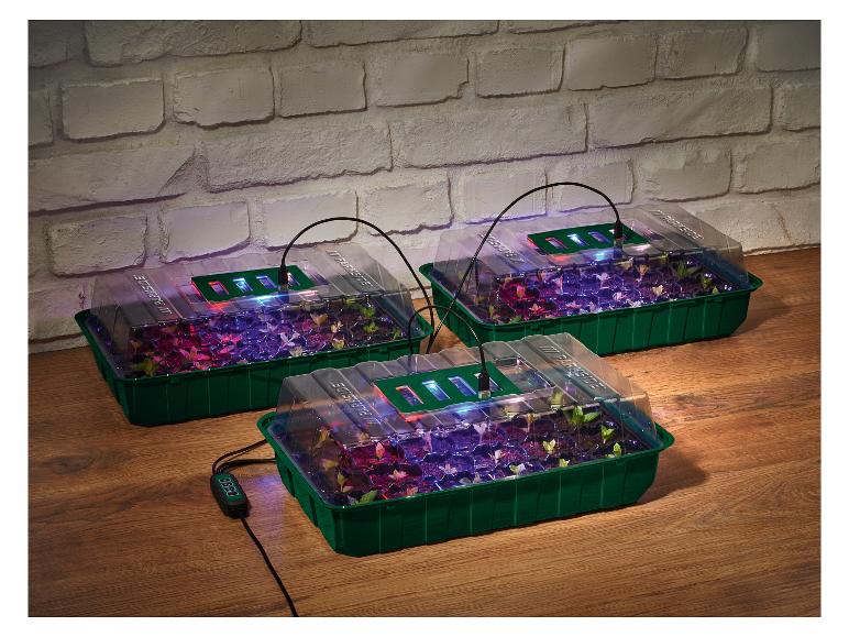 Drie PARKISDE minikasjes met LED-groeilampen en een temperatuurregelaar.