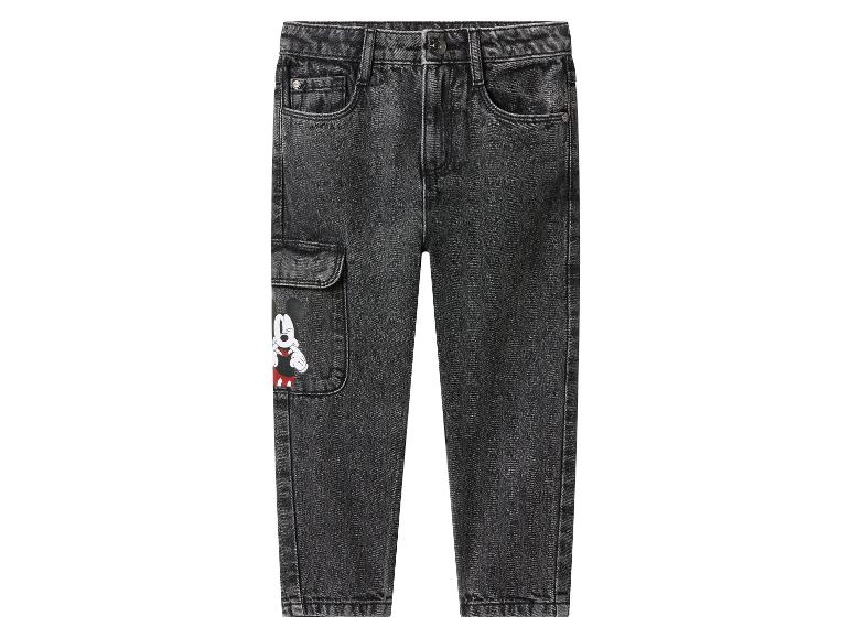 Zwarte kinderjeans met Mickey Mouse-print op de zijzak.
