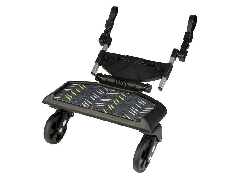 Een zwarte buggy met een blauwe en groene print op de zitting.
