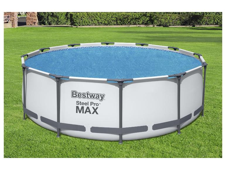 Bestway Steel Pro MAX zwembad met blauwe afdekking.