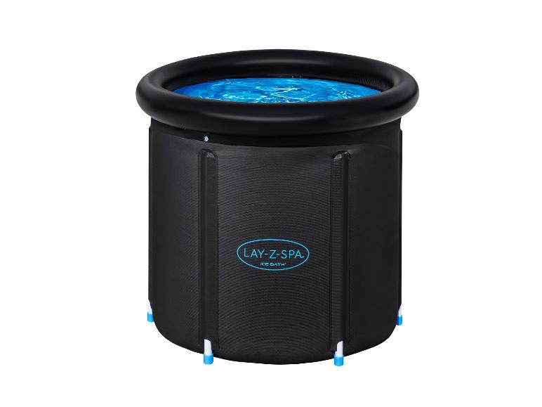 Zwart draagbaar ijsbad met blauw water
