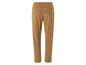 Bruine corduroy broek met elastiek in de taille.