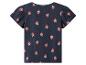 Donkerblauw T-shirt met korte mouwen en een all-over aardbeienprint.