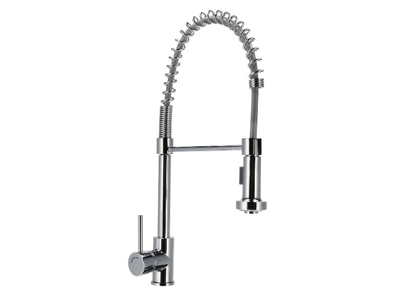 Chromen keukenkraan met spiraaluitloop en uittrekbare sproeier.