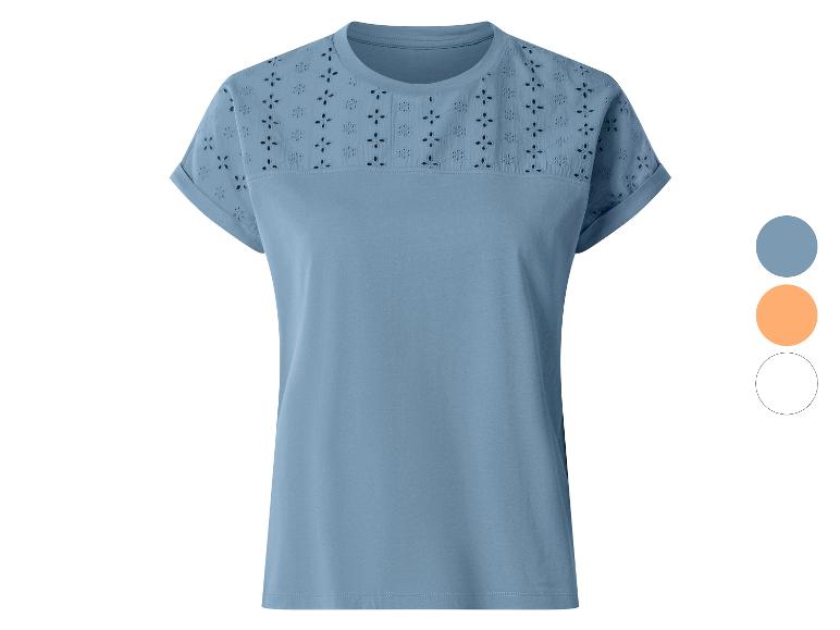 Blauw dames T-shirt met geborduurde details op de schouders en mouwen.