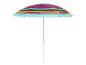 Kleurrijke gestreepte strandparasol met witte paal
